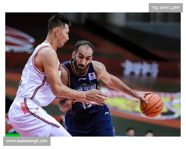 哈达迪为何选择继续征战篮球赛场 探讨其背后不退役的深层原因 哈达迪为何选择继续征战篮球赛场 探讨其背后不退役的深层原因